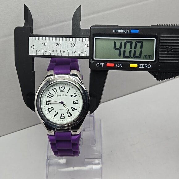 Womens Embassy By Gruen Silver Tone Purple Watch Silicone Band New Battery - Picture 4 of 9